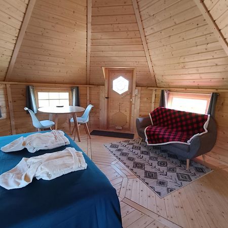 Les Cabanes Du Grand Nord Pradines  Exterior foto