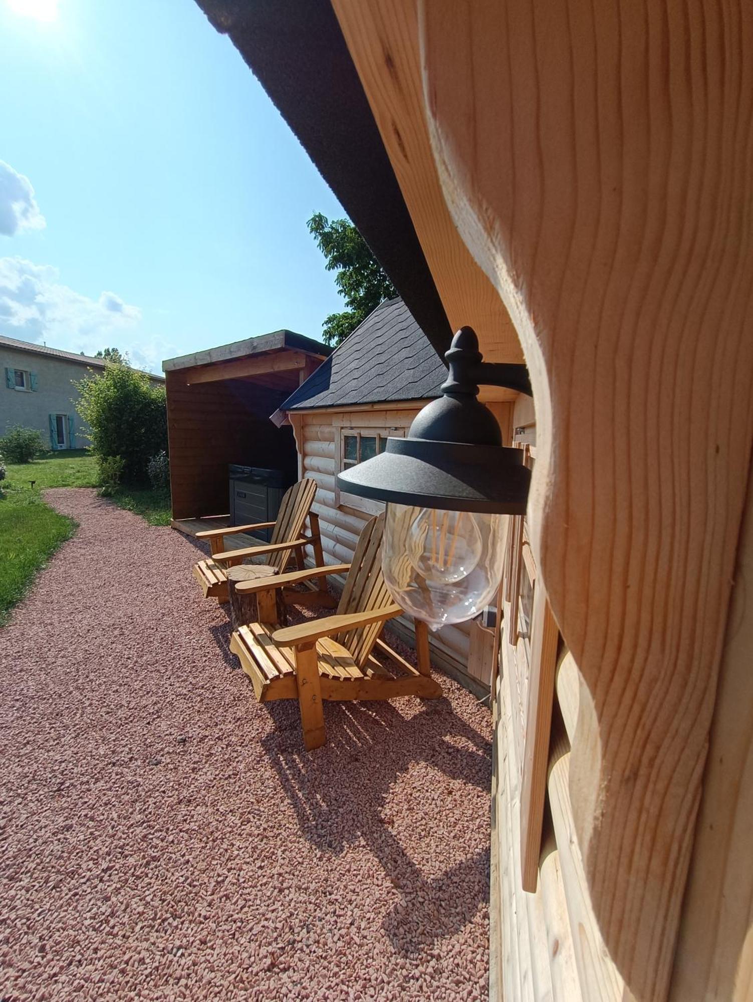 Les Cabanes Du Grand Nord Pradines  Exterior foto